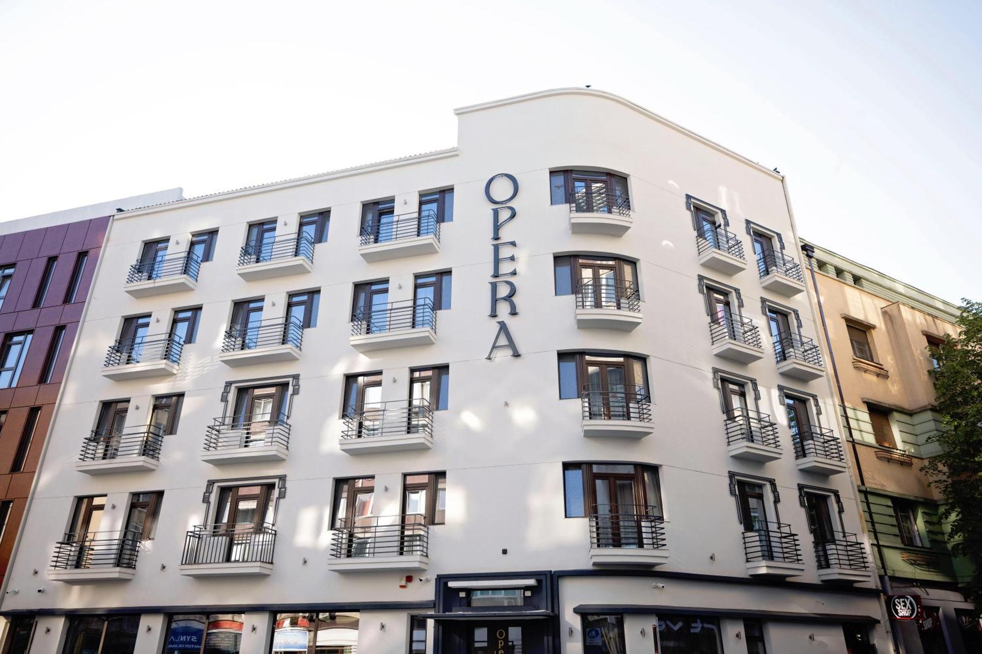 Opera Hotel Timişoara Exterior foto